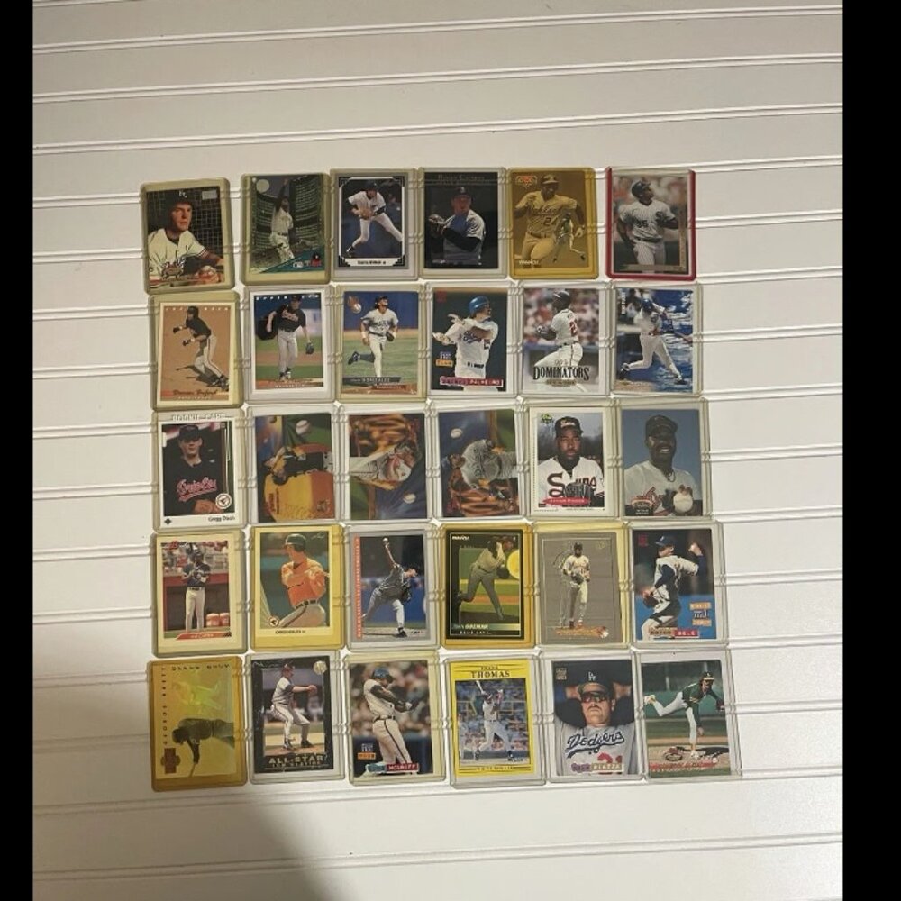 Lot of 30 baseball cards Thomas, Clemens, Fryman, Piazza, McGriff, Palmeiro,